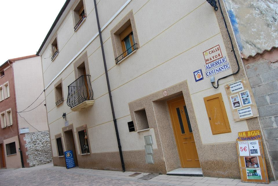 Pensión - Albergue - Restaurante 